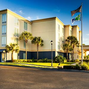 Holiday Inn Express Hotel & Suites Arcadia Exterior photo