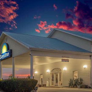 Days Inn By Wyndham Hardy Exterior photo