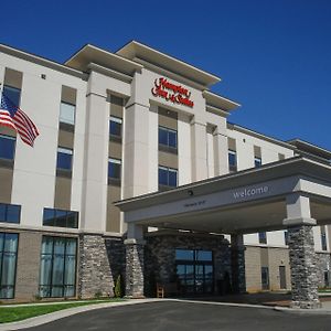 Hampton Inn & Suites Forest City Exterior photo