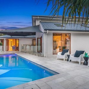 Villa Your Luxury Escape One Coral Byron Bay Exterior photo