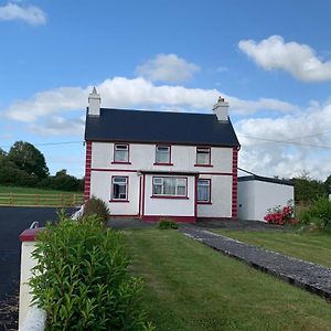 Villa Family Farmhouse Claregalway Exterior photo