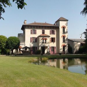 Bed and Breakfast Domaine de Marchal Celles-Sur-Durolle Exterior photo