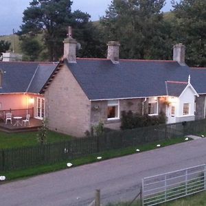 Station House Lanark Bed And Breakfast Exterior photo