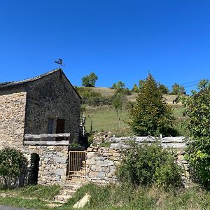 Ferienwohnung Le Col De Perjuret Fraissinet-de-Fourques Exterior photo