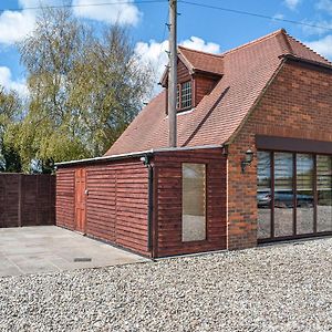 Villa Leighwood Sandwich Exterior photo