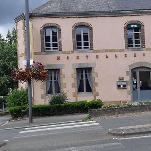 Hotel Le grand cerf Ernée Exterior photo