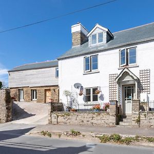 Bed and Breakfast Horsemans Close Kingsbridge  Exterior photo