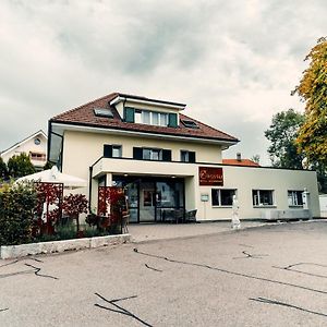 Hotel Rössli Luterbach Exterior photo