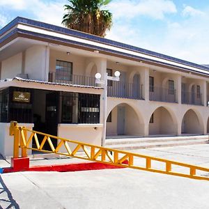 Hotel Armida Express Guaymas Exterior photo