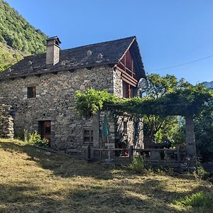 Villa Rustico Tello Linescio Exterior photo