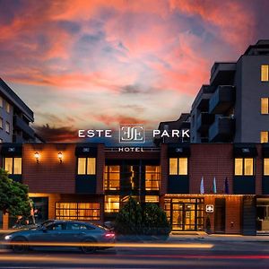 -- Este Park Hotel -- Part Of Urban Chic Luxury Design Hotels - Parking & Compliments - Next To Shopping & Dining Mall Plowdiw Exterior photo
