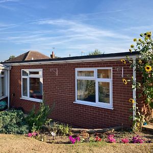 Ferienwohnung Delightful Self-Contained Annexe Close To Airport Norwich Exterior photo