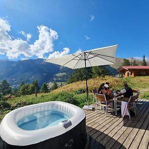 Villa Chalet Biene - Swiss Alp Chalet with Sauna&Jacuzzi Ulrichen Exterior photo