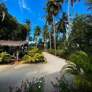 Elena Garden Resort&Restaurant Trincomalee Exterior photo