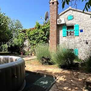 Villa Stonehouse Zena With Outdoor Kitchen And Garden Jurici Exterior photo