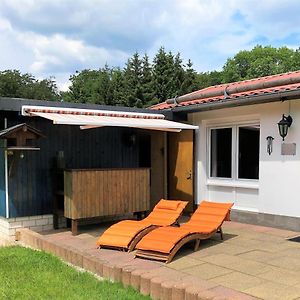 Villa Casita - Sterneferienhaus mit Garten, Sauna und Wallbox Kirburg Exterior photo