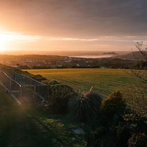 Ferienwohnung Spacious Sea-View Apt. Overlooking St Ives Bay Gwithian Exterior photo