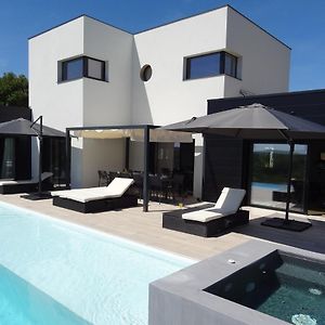 Villa Luxueuse Propriete Saint Cirice Aux Vues Aeriennes Cahors Exterior photo