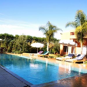 Jolie Villa Moderne Avec Piscine Privee. Marrakesch Exterior photo