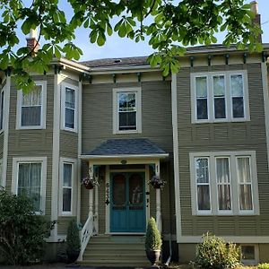 The Lark & Loon Inn Annapolis Royal Exterior photo