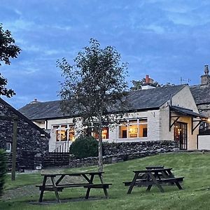 Cross Keys Inn Penrith Exterior photo