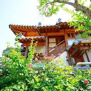 Kumwondang Jeonju Hanokstay Exterior photo