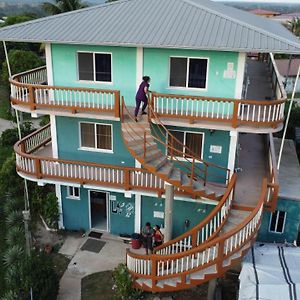 Hilltop Horizon Guesthouse San Ignacio Exterior photo