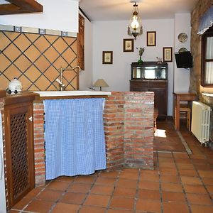 Ferienwohnung La Bodega De Casona De Linares Selaya Exterior photo