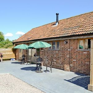 Villa The Parlour Arlingham Exterior photo