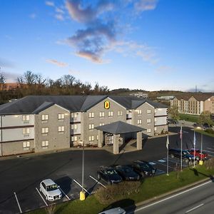 Hotel Super 8 By Wyndham Uniontown Pa Exterior photo