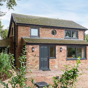 The Old Rectory Cottage Great Carlton Exterior photo