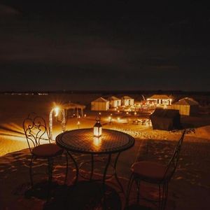 Hotel Desert Paradise Luxury Camp Merzouga Exterior photo