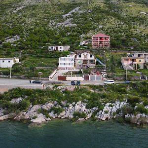 Hotel Lakefront House Široka Exterior photo