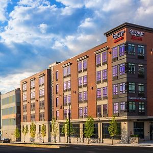 Fairfield Inn & Suites By Marriott Boston Cambridge Exterior photo