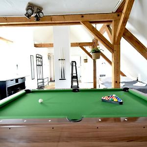 Ferienwohnung Black Billard L Loft Fuer 2-4 Personen L Wohlfuehlen In Altstadtnaehe Landshut Exterior photo