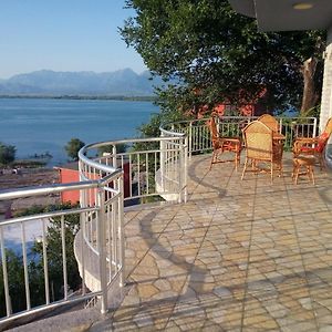 Bed and Breakfast Hyka The Stone House By Main Car Park Shiroke Shkodra Exterior photo