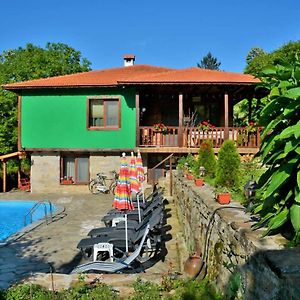 Villa Къща Край Реката/ House By The River Vetrintsi Exterior photo