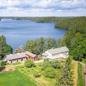 Bed and Breakfast Kaellgard Lohja Exterior photo