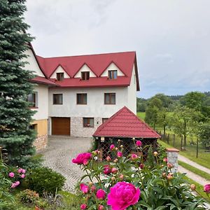 Hotel Pokoje U Jasia I Malgosi Skawa Exterior photo