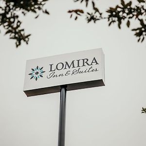 Lomira Inn And Suites Exterior photo