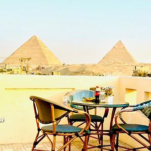 Bed and Breakfast Pyramids View & Gem View Boutique Kairo Exterior photo