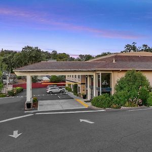 Best Western Plus Sonora Oaks Hotel&Conference Center Exterior photo