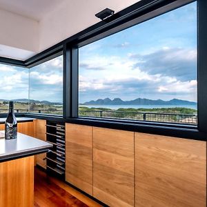 Elements - Freycinet Holiday Houses Dolphin Sands Exterior photo