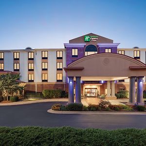 Holiday Inn Express Hotel&Suites Lavonia Exterior photo