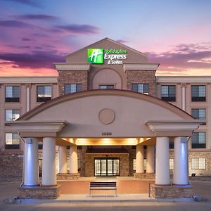 Holiday Inn Express Hotel & Suites Fort Collins, An Ihg Hotel Exterior photo