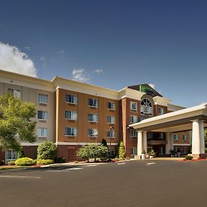 Holiday Inn Express Hotel & Suites Middleboro Raynham Exterior photo