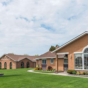 Hotel Super 8 By Wyndham Port Elgin Exterior photo