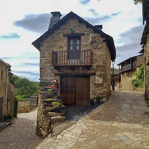 Gasthaus Casa Rural Rosita Santa Cruz de los Cuérragos Exterior photo