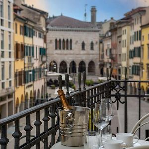 Mercatovecchio Luxury Apartments Udine Exterior photo