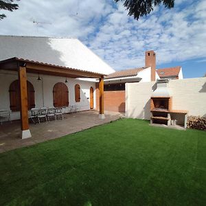 Villa El Cobijo Mojados Exterior photo